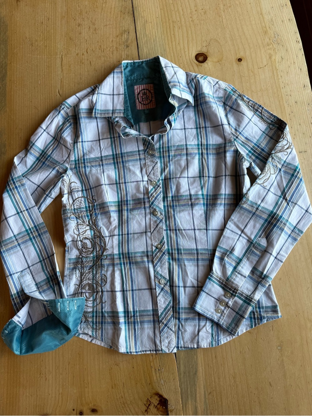 English Rose Blue and White Plaid Button-Down with Embroidered Accents Large